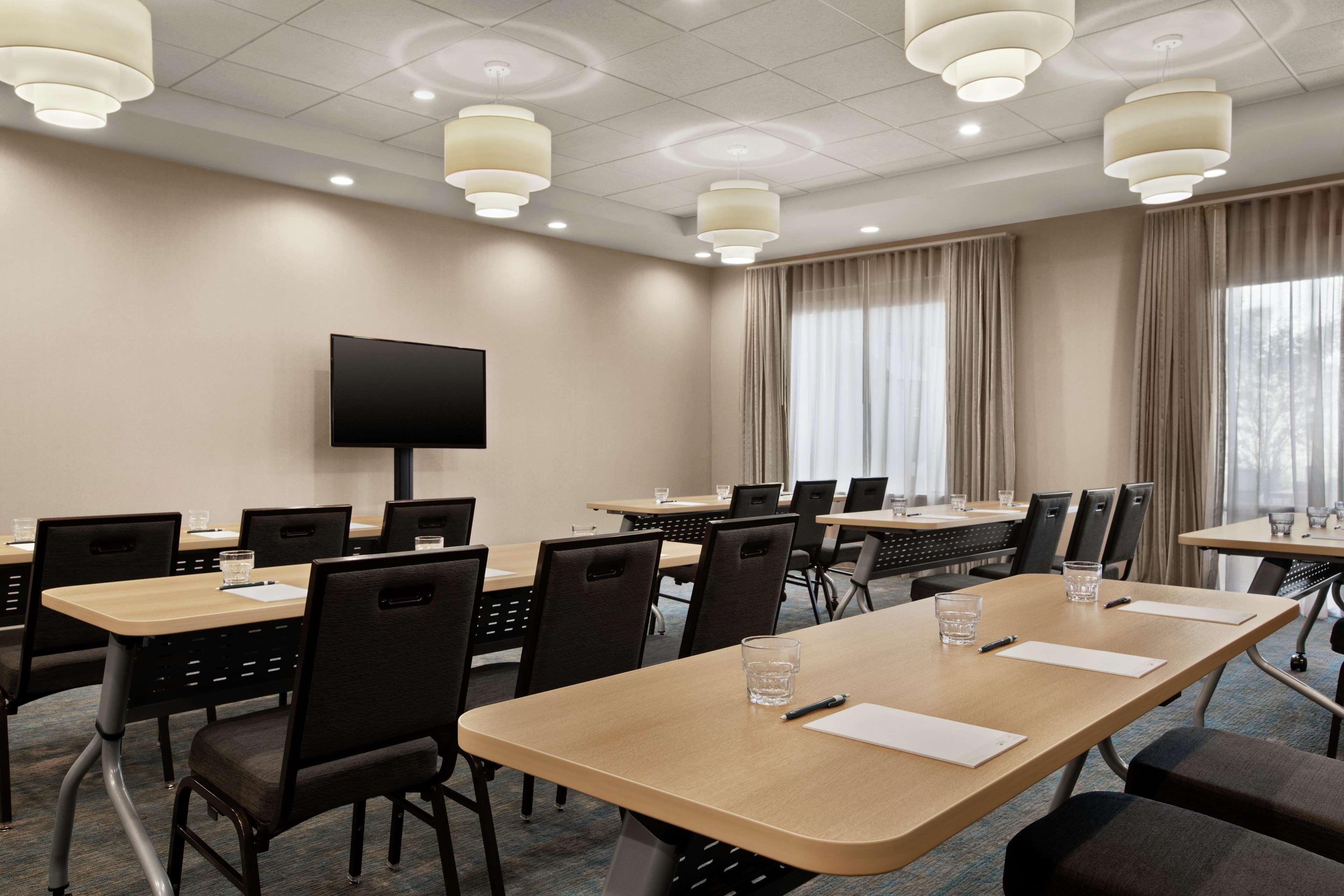 Hotel Homewood By Hilton Houston Nw At Beltway 8 Jersey Village