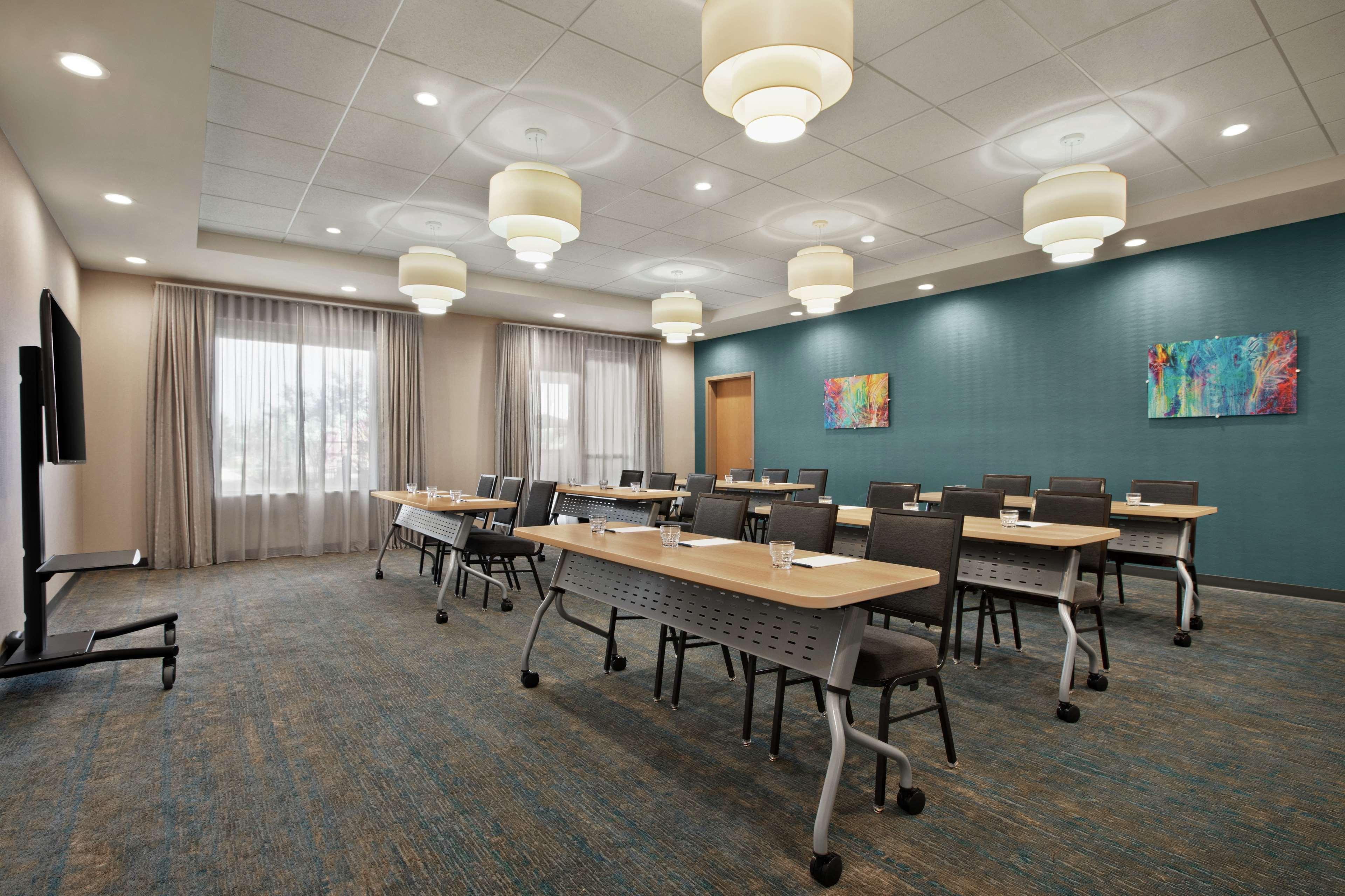 Homewood By Hilton Houston Nw At Beltway 8 Hotel 3*