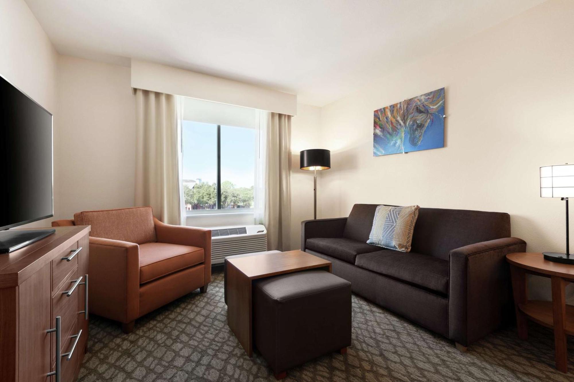Hotel Homewood By Hilton Houston Nw At Beltway 8 Jersey Village