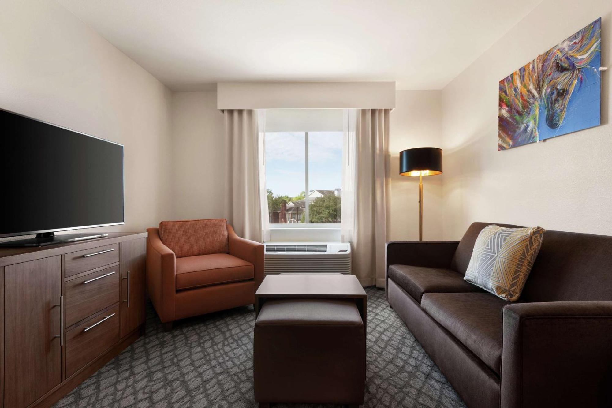 Homewood By Hilton Houston Nw At Beltway 8 Hotel
